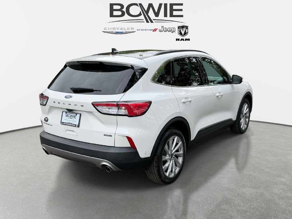 2021 Ford Escape Titanium Hybrid