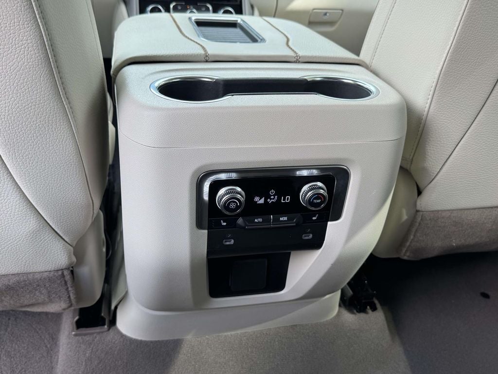 2024 GMC Yukon XL 4WD Denali