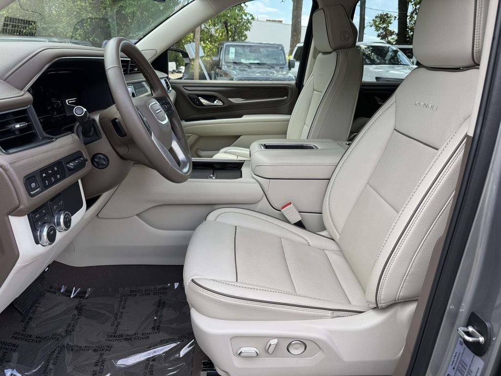 2024 GMC Yukon XL 4WD Denali