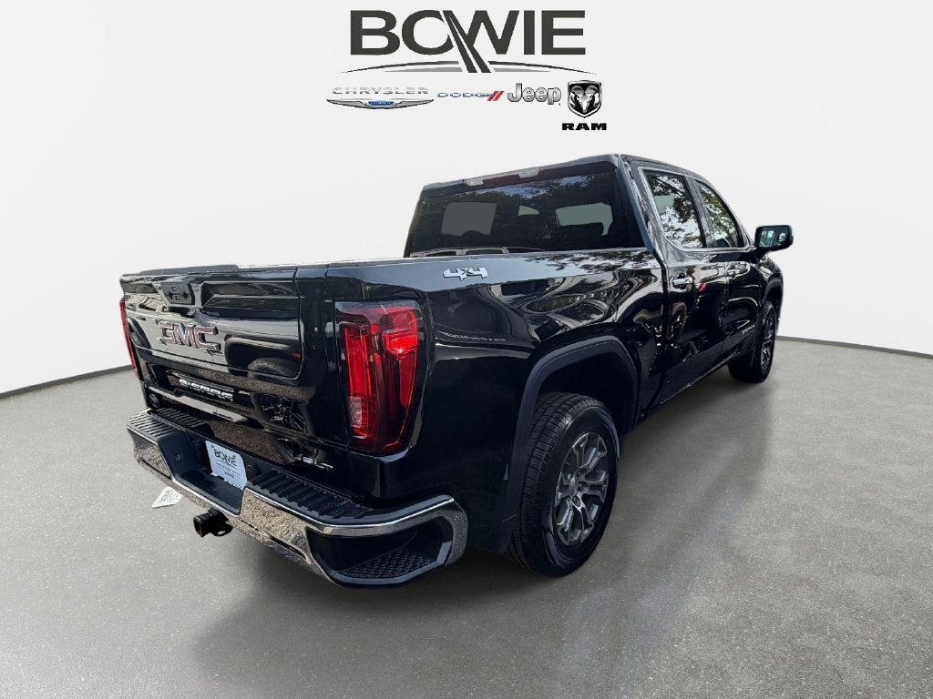 2025 GMC Sierra 1500 4WD Crew Cab Short Box SLT