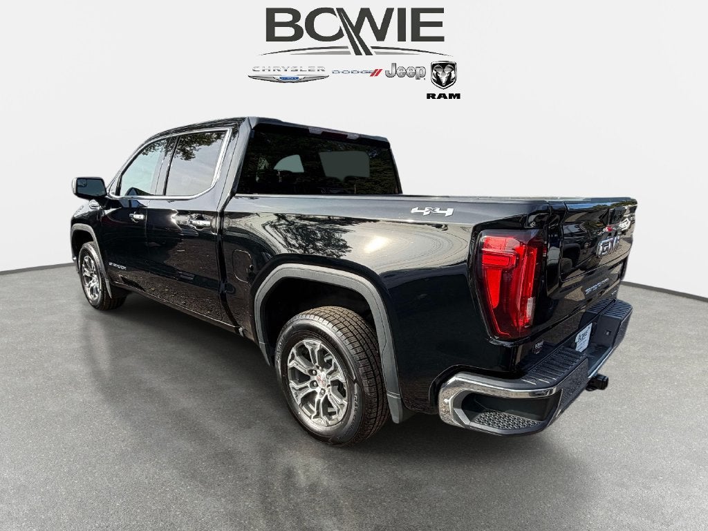 2025 GMC Sierra 1500 4WD Crew Cab Short Box SLT