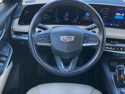 2025 Cadillac XT4 FWD Premium Luxury
