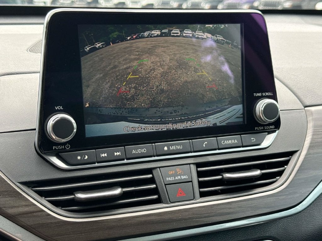 2025 Nissan Altima SV FWD