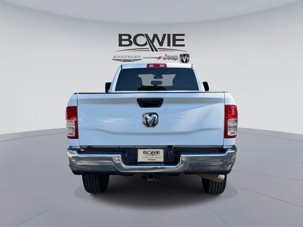 2024 RAM 3500 Big Horn Crew Cab 4x4 8' Box