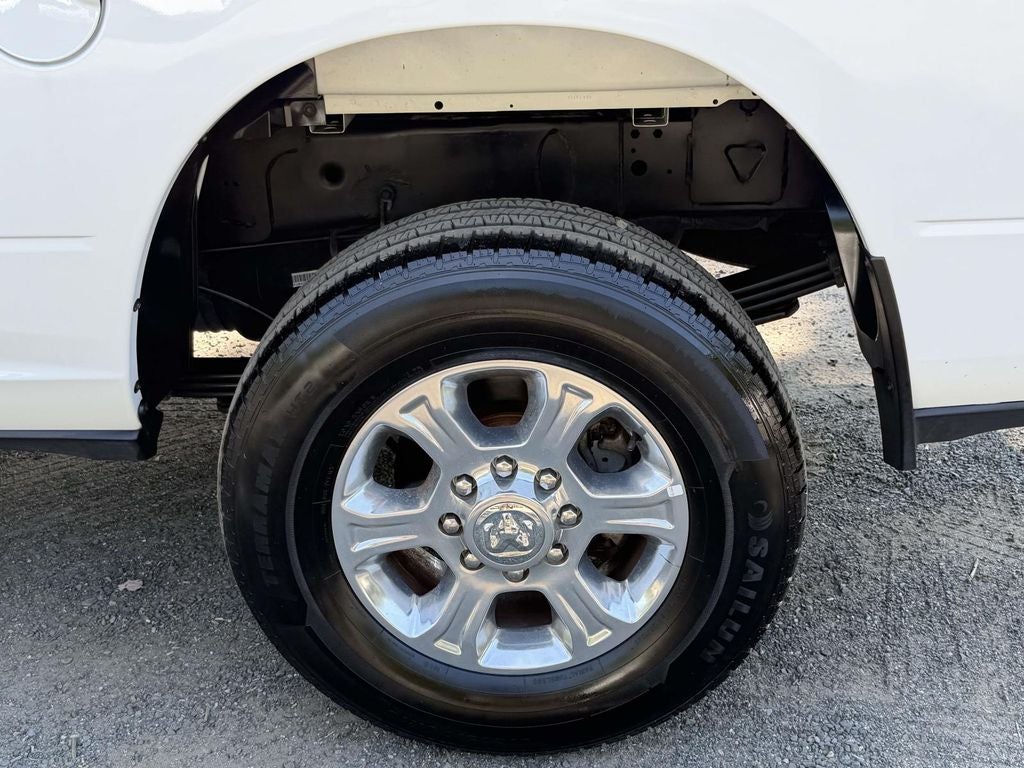 2024 RAM 3500 Big Horn Crew Cab 4x4 8' Box