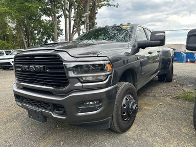 2024 RAM 3500 Laramie Crew Cab 4x4 8' Box