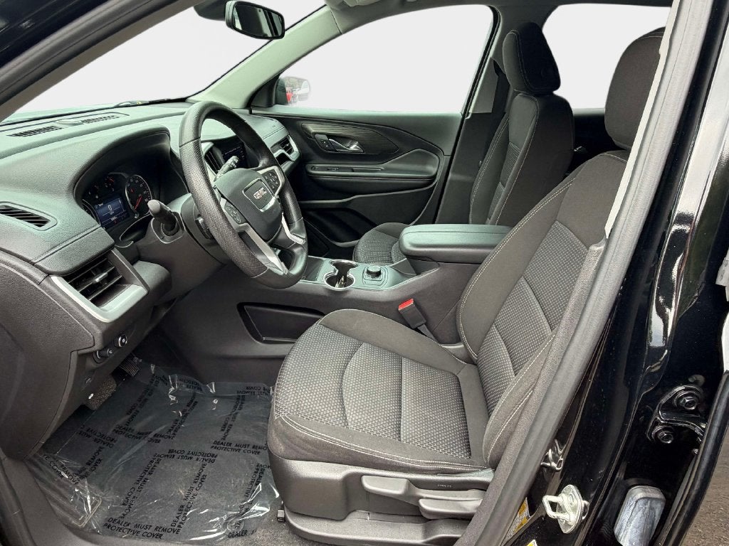 2024 GMC Terrain AWD SLE