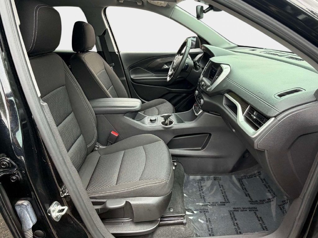 2024 GMC Terrain AWD SLE