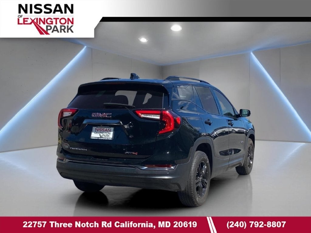 2023 GMC Terrain AT4