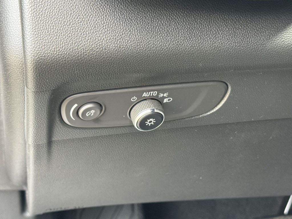 2023 Buick Envision Essence AWD