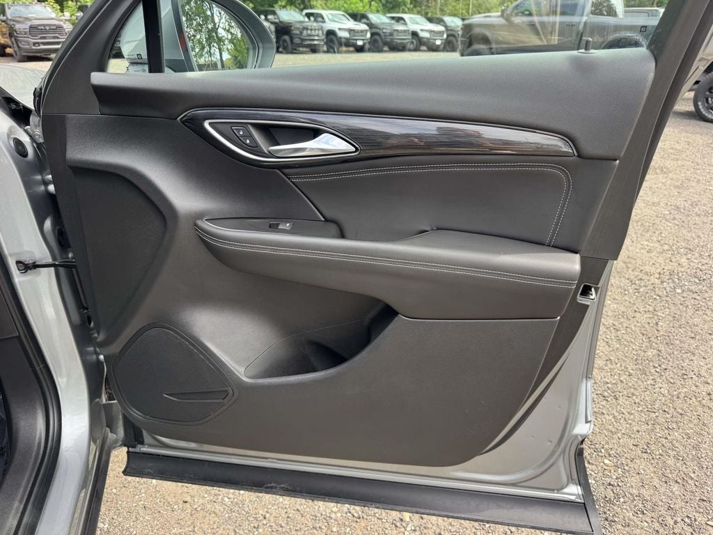 2023 Buick Envision Essence AWD