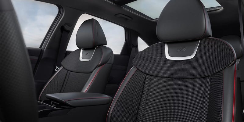 Hyundai Tucson premium front seats interior view